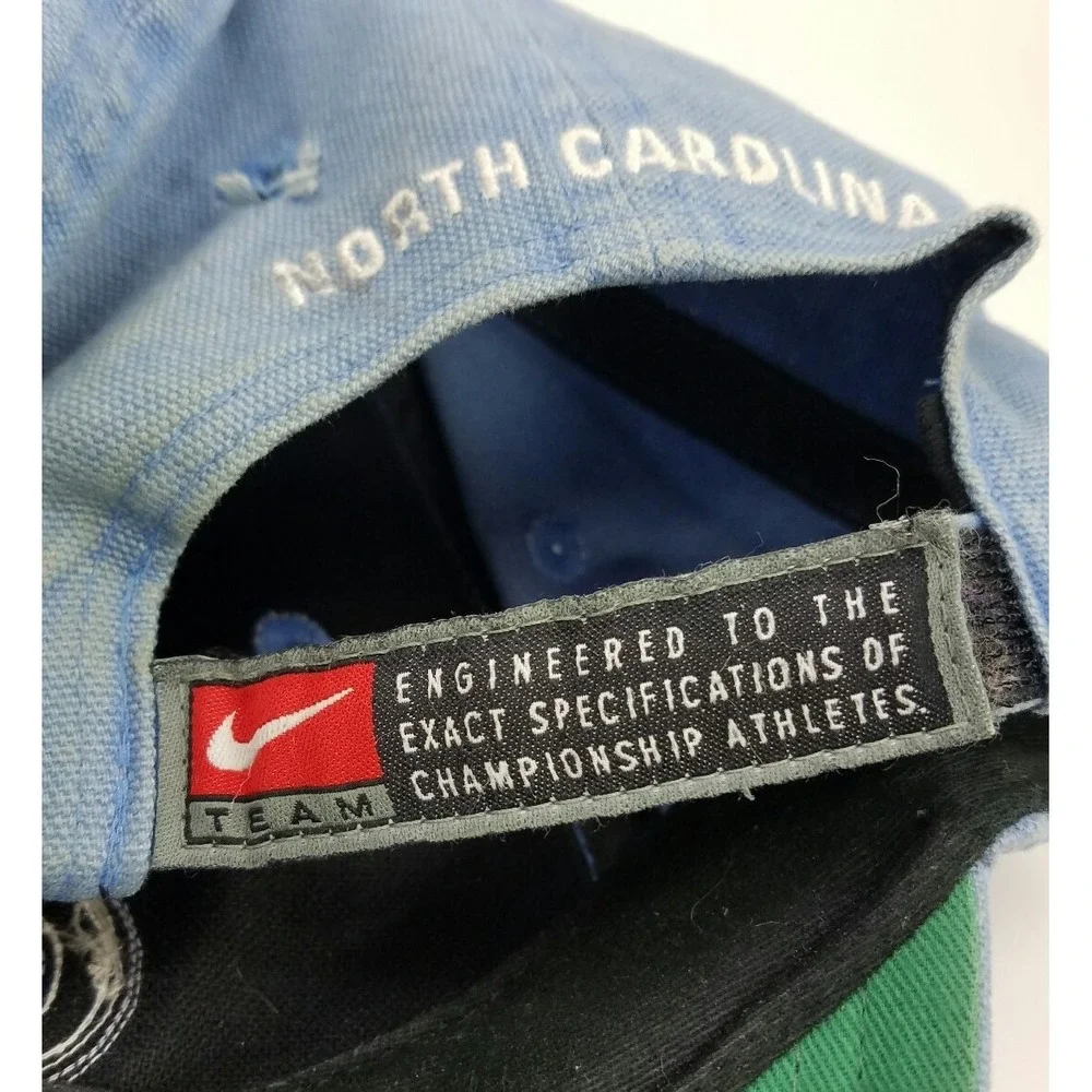 Nike Worn Faded North Carolina Tar heels Baseball Cap Hat Carolina Blue White